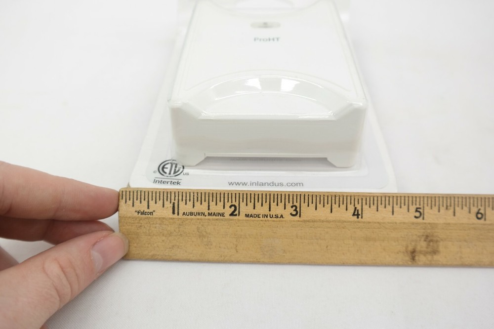 Grounded 6 Outlet Wall Tap ( side outlets ) TF