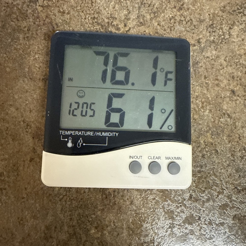 Grower's Edge Large Display Digital Thermometer & Hygrometer