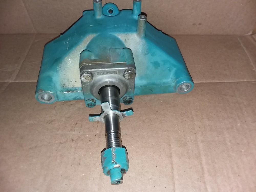 OMC MOTOR MOUMT 980967, 980930, 980929,