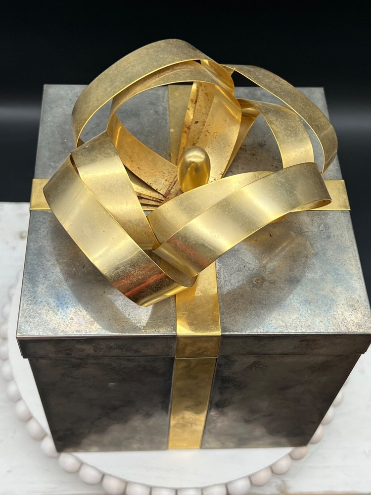 Godinger Two Tone Medium Present Box 6" Square 8"H with Bow Tarnished