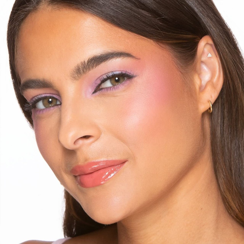 Too Faced Cloud Crush Blurring Blush