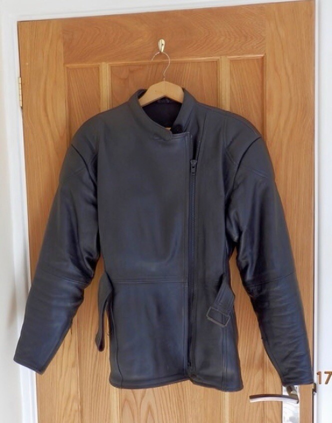 DUCHESS BLACK LEATHER BIKER JACKET SIZE 12