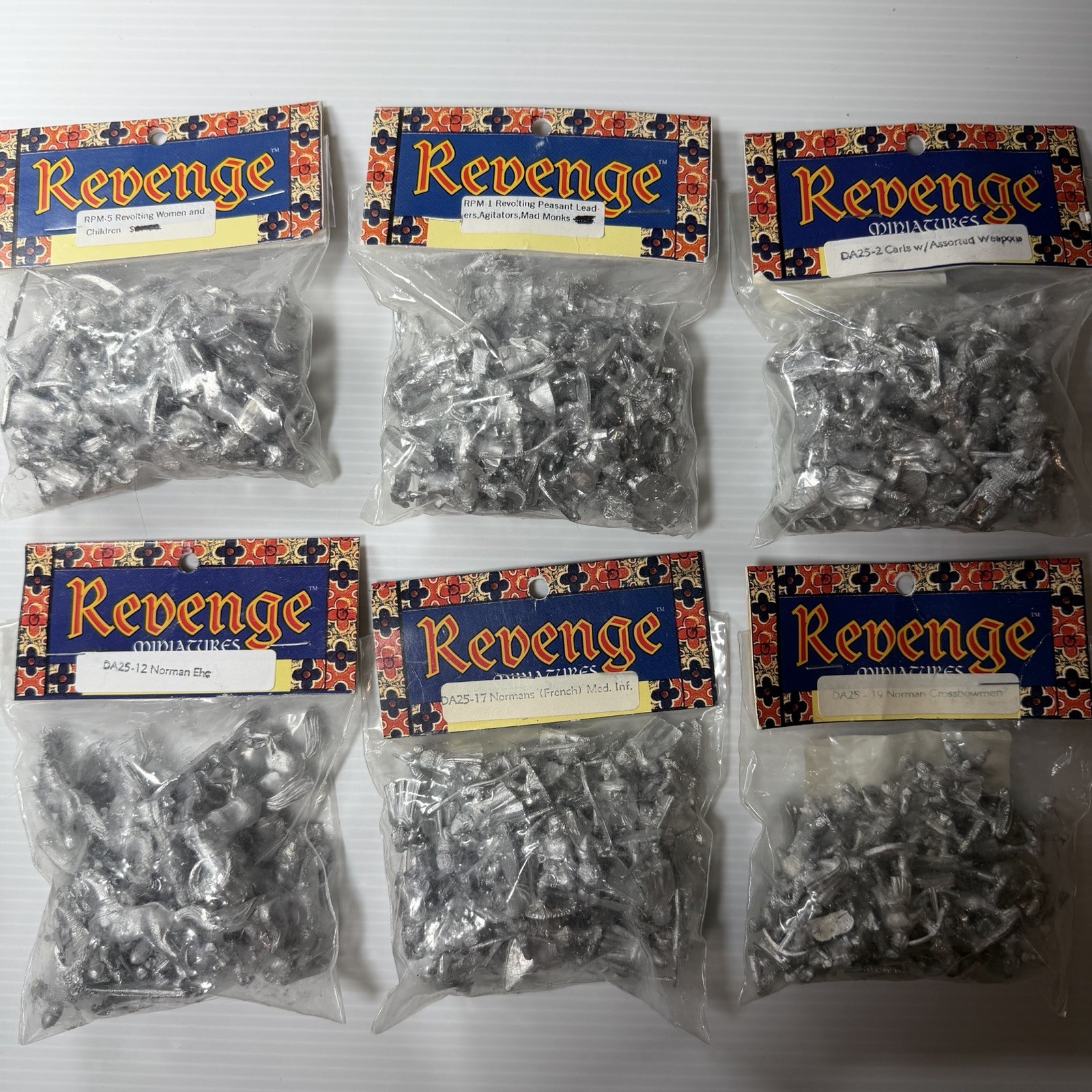 Revenge Miniatures 25mm Medieval Figure Ancients weapons Revolting Peasants