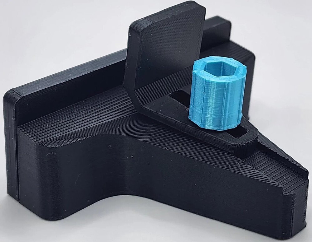 Givvy (Blue Edition) Adjustable Card Stand