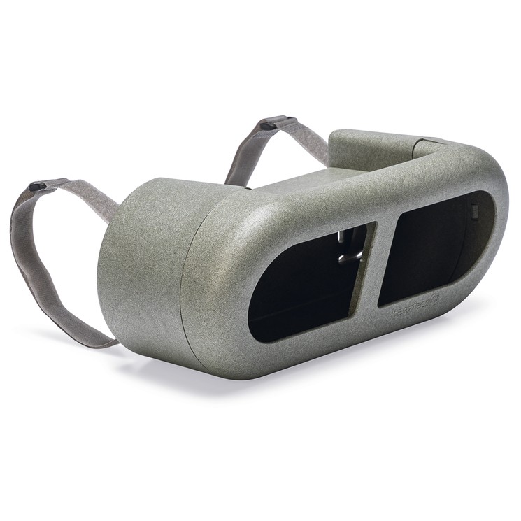 CHICKEN FEEDER WITH ATTACHMENTS 100 % RECYCLED