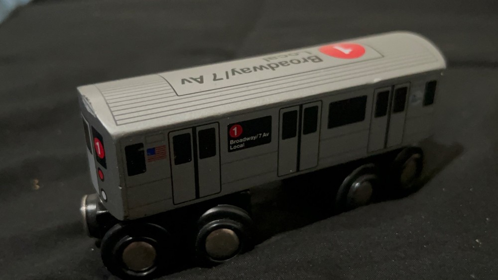 (Order now!) 2010 R62A (1) Train munipal