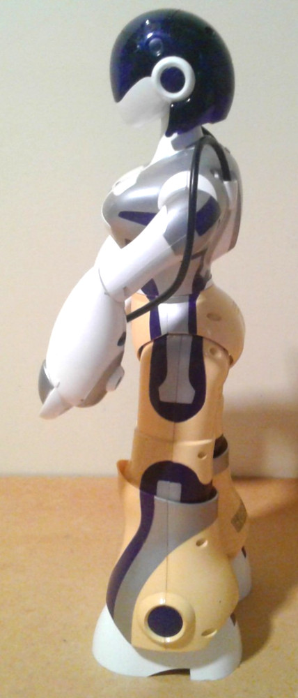 WOWWEE FEMISAPIEN ROBOT