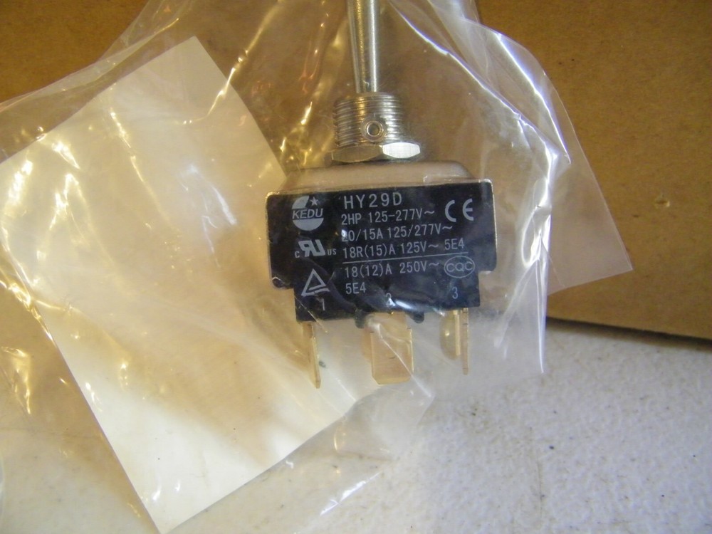 Toggle Switch Number of Connections 6 Switch Function On/Off/On 2VLU3