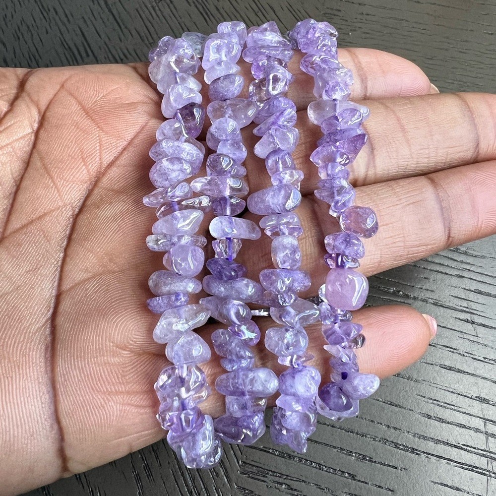 (ONE) Amethyst chip bracelet SIZE 6.5-7,