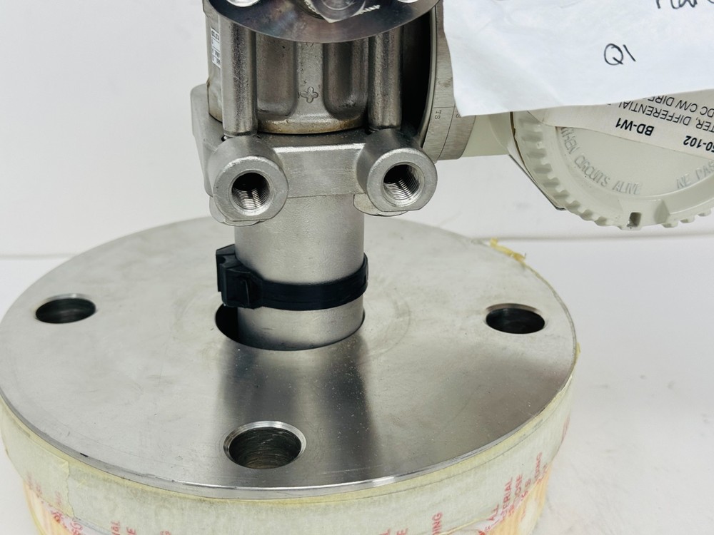 Abb 264DDHSSA2A1V2E4 Hart Differential Pressure Transmitter Flange Mounted