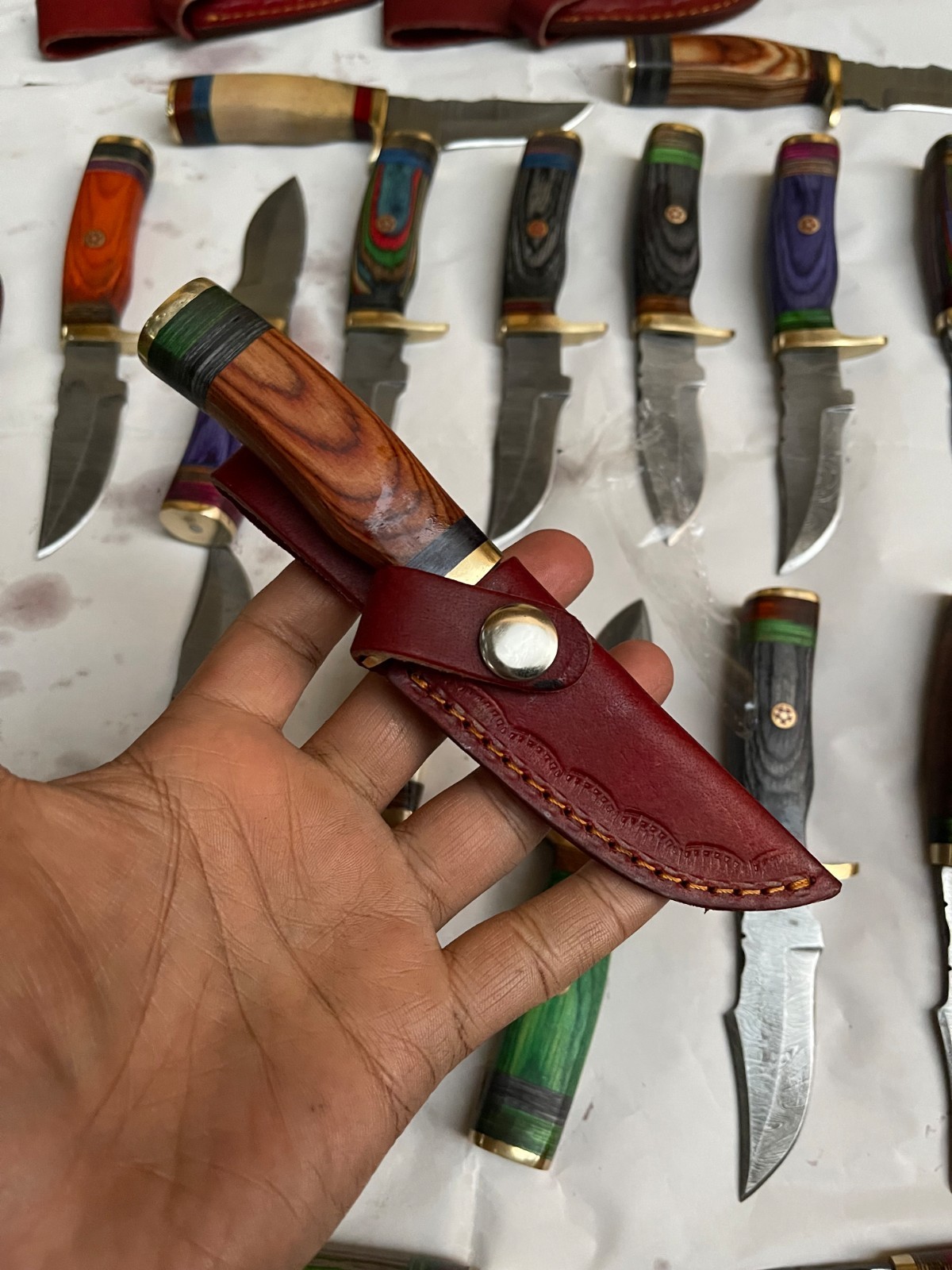 WHOLESALE LOT OF 20 CUSTOM HANDMADE DAMASCUS STEEL SKINNER KNIVES WITH SHEATH