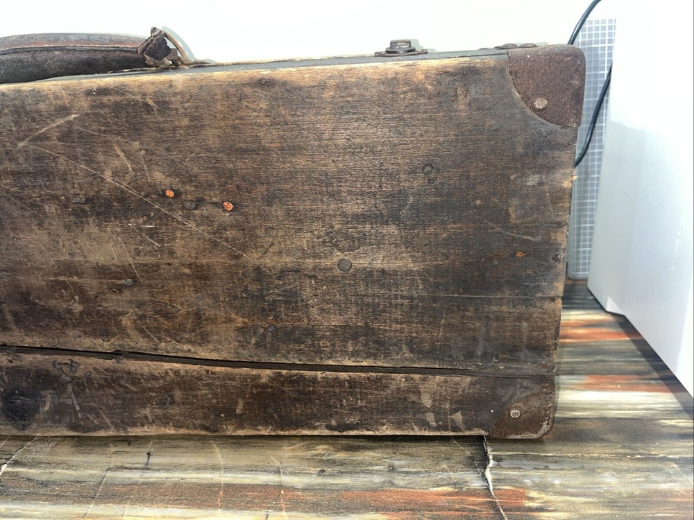 Vtg Airco Welders Tool Storage Box Rustic Primitive Advertising Man Cave Decor