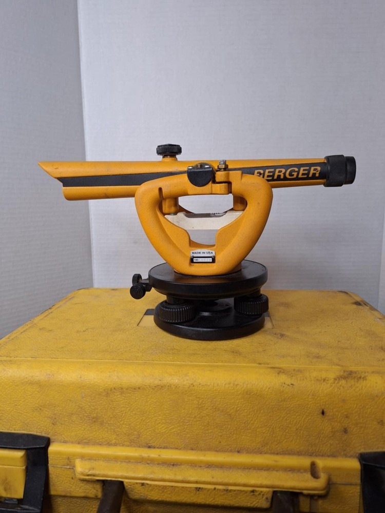 Berger instruments Model 140BU Transit Level