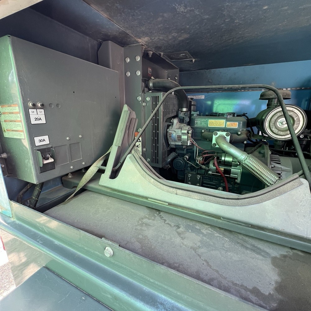 2013 Wacker Neuson 8K Light Tower