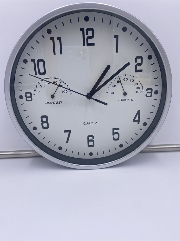 Quartz Clock Analog with Temperature and Humidity 9” . TESTED. WORKS GREAT!