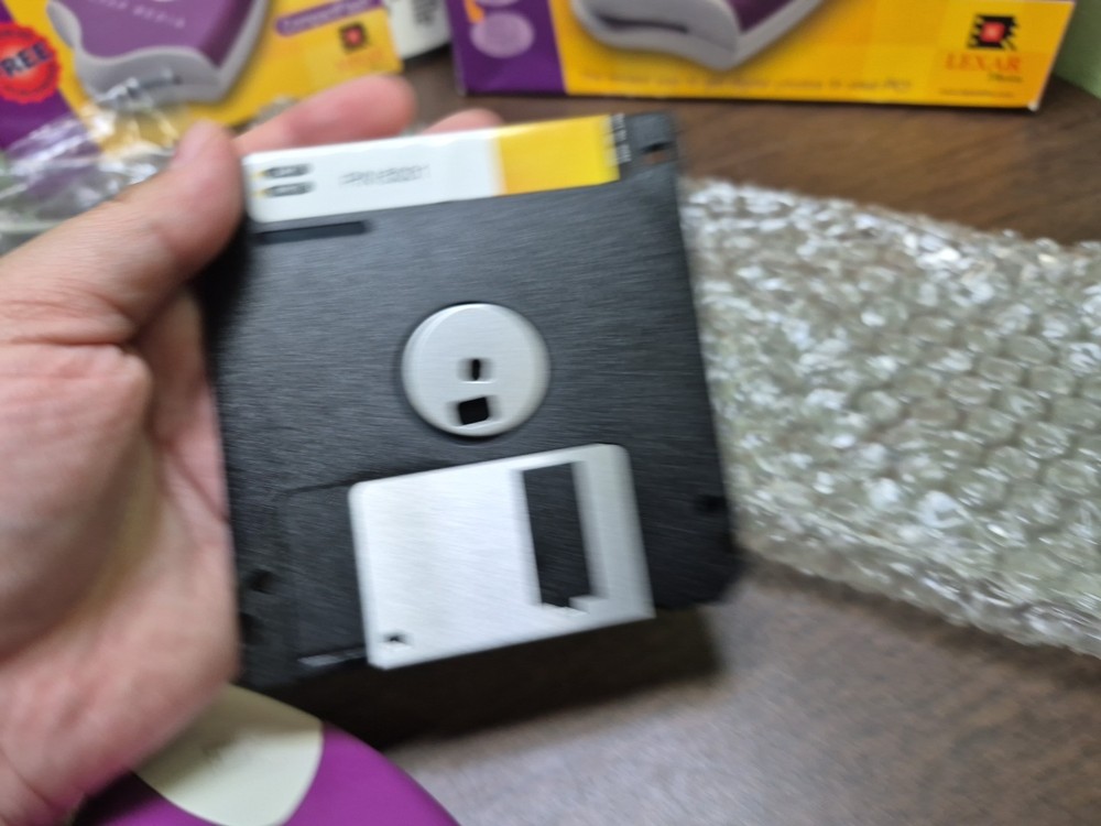 VINTAGE Lexar Media COMPACTFLASH Digital Film Reader Please Read Description