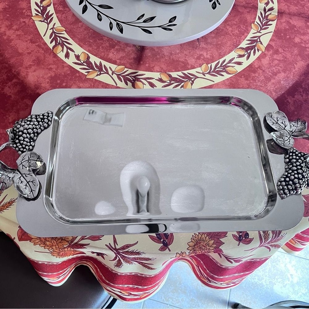 Godiger Vintage Silver-plated Grape cluster Serving Tray