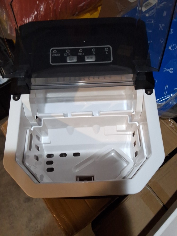 Silonn 2 Liters Countertop Ice Maker - Black