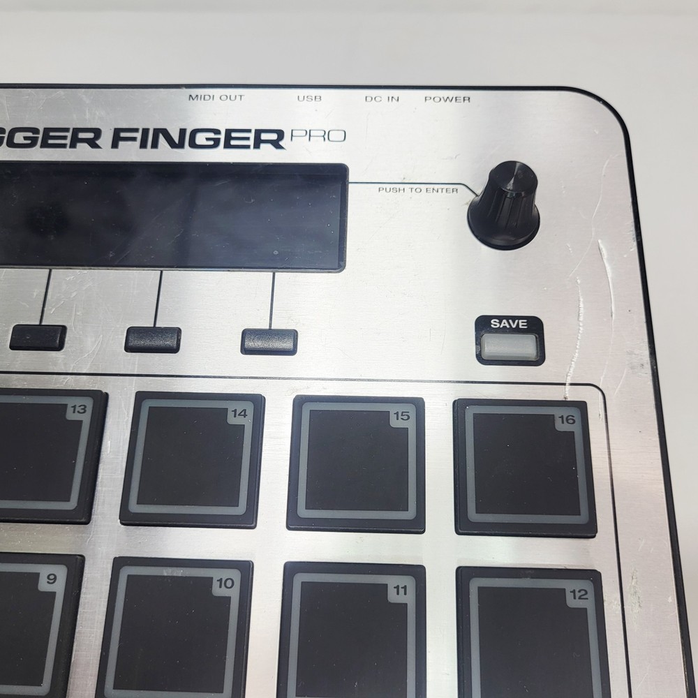 M-AUDIO Trigger Finger Pro MIDI Pad Controller 16 Step Sequencer 64 Sounds+Cords