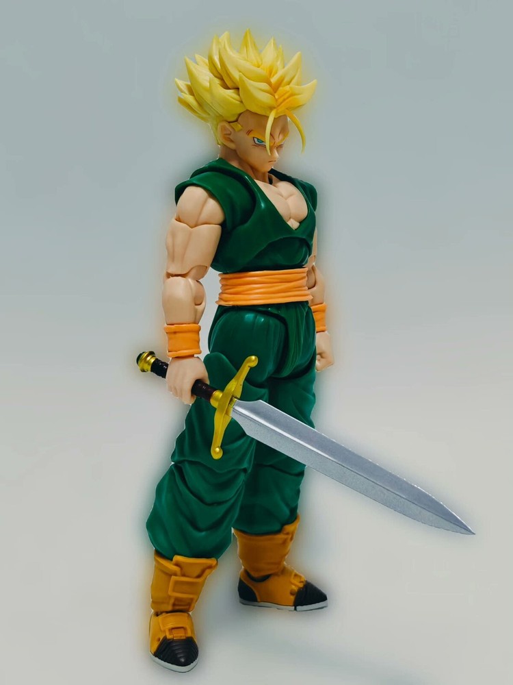 Dragon Ball  SH Figuarts trunks