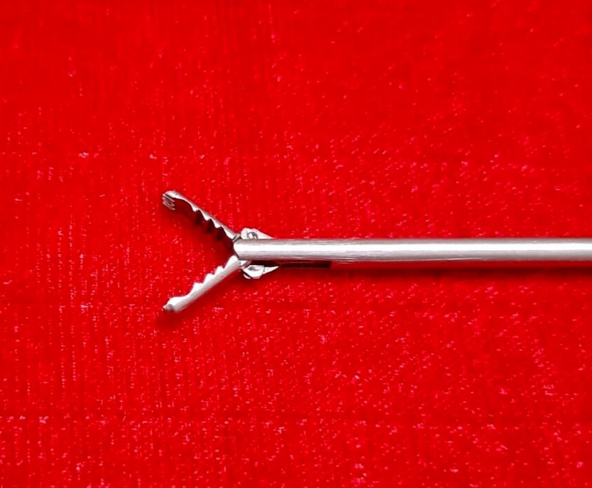 Laparoscopic PCNL Forcep 9FR 38CM Reusable High Quality Best Instruments