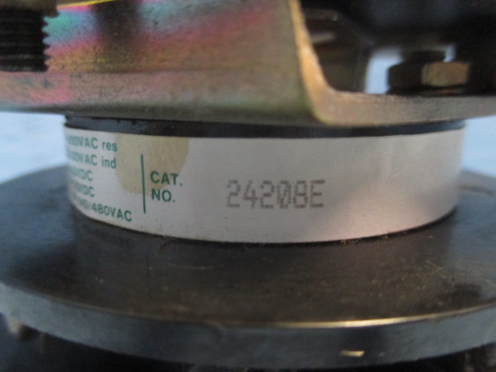 Electroswitch 24208E 20A 600V 2 Position Selector Rotary Switch Series 24