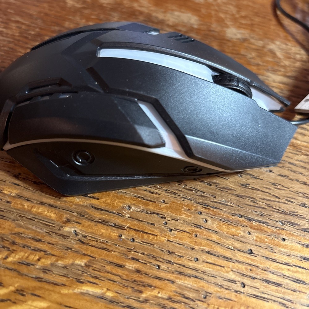 Youse Model YU1538 USB Wired Black Mouse Very Good