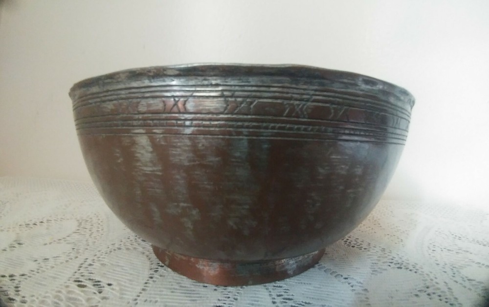 Antique Middle Eastern Hammered Copper Footed Bowl Marked