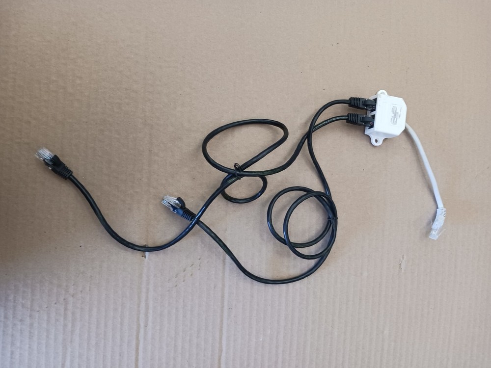 Ethernet Splitter 10/100 Baset Base T T-Adaptor With Cable Cords