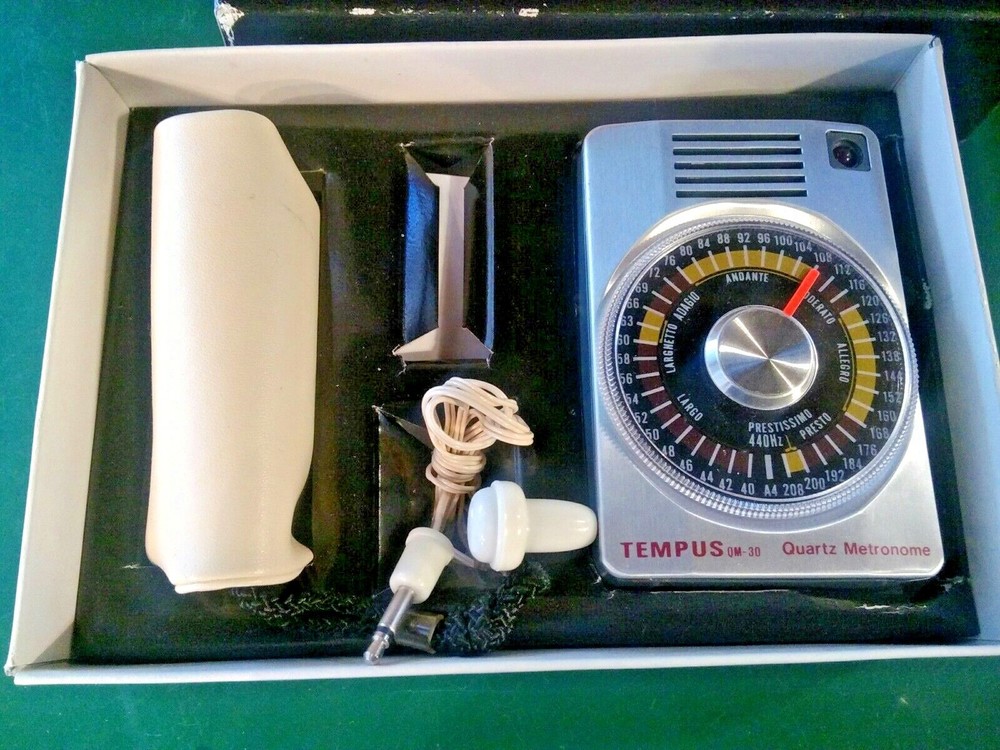 Tempus Quartz Metronome Model No. QM-30