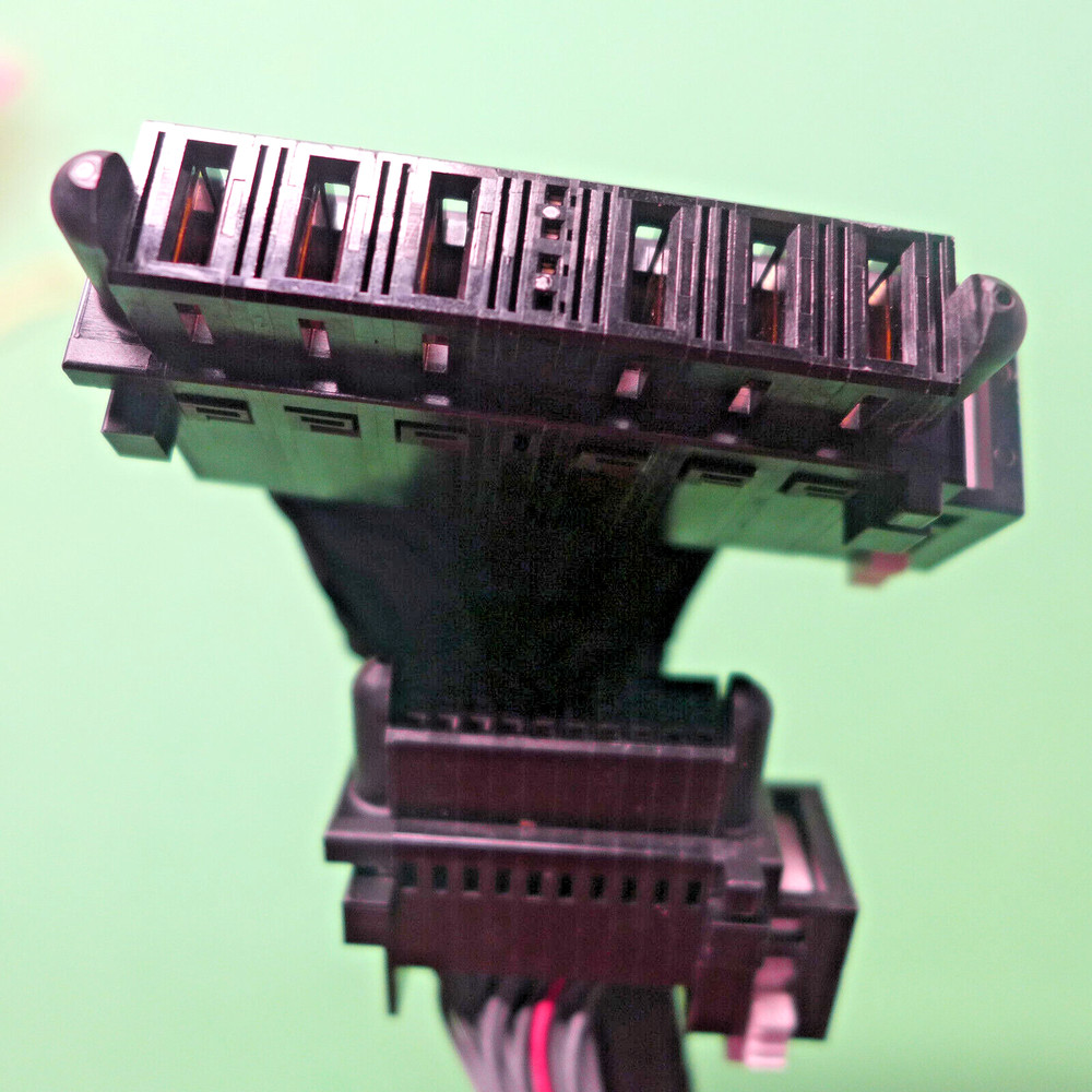 New Dell XE9680 Right Panel GPU Cable Assembly 5DH7N