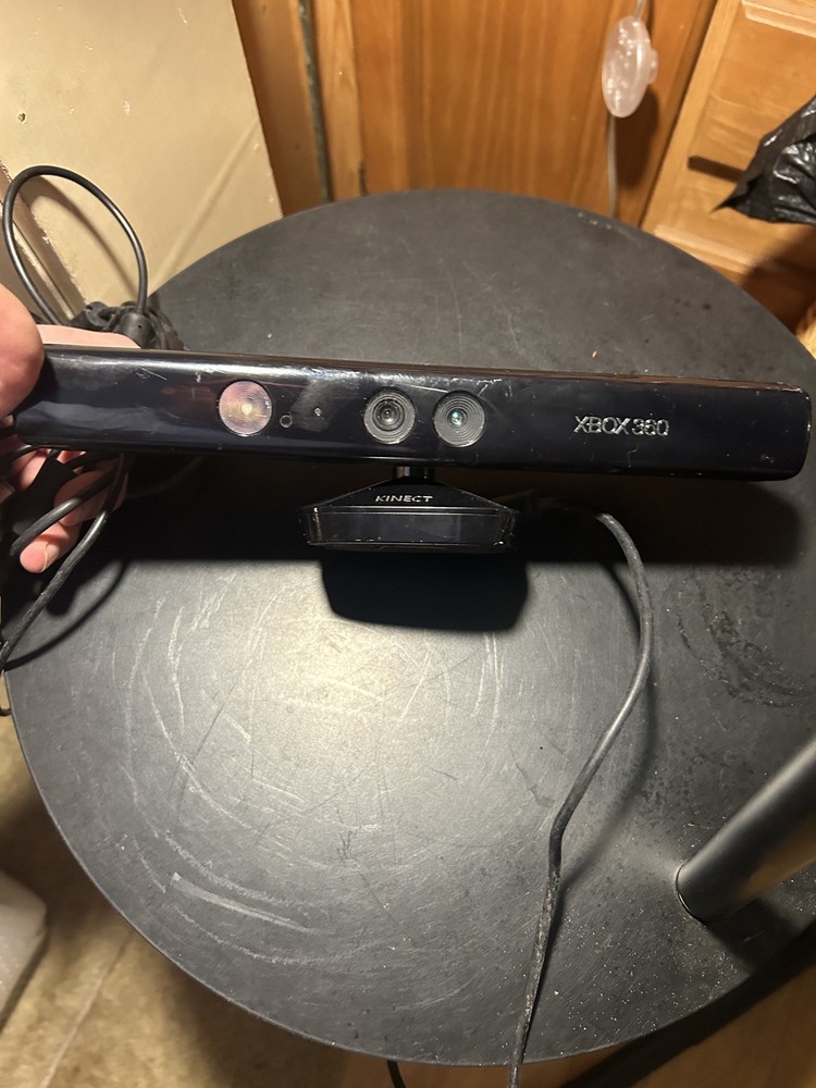 Microsoft Xbox 360 Kinect Sensor Motion Camera with Cable Tested Works