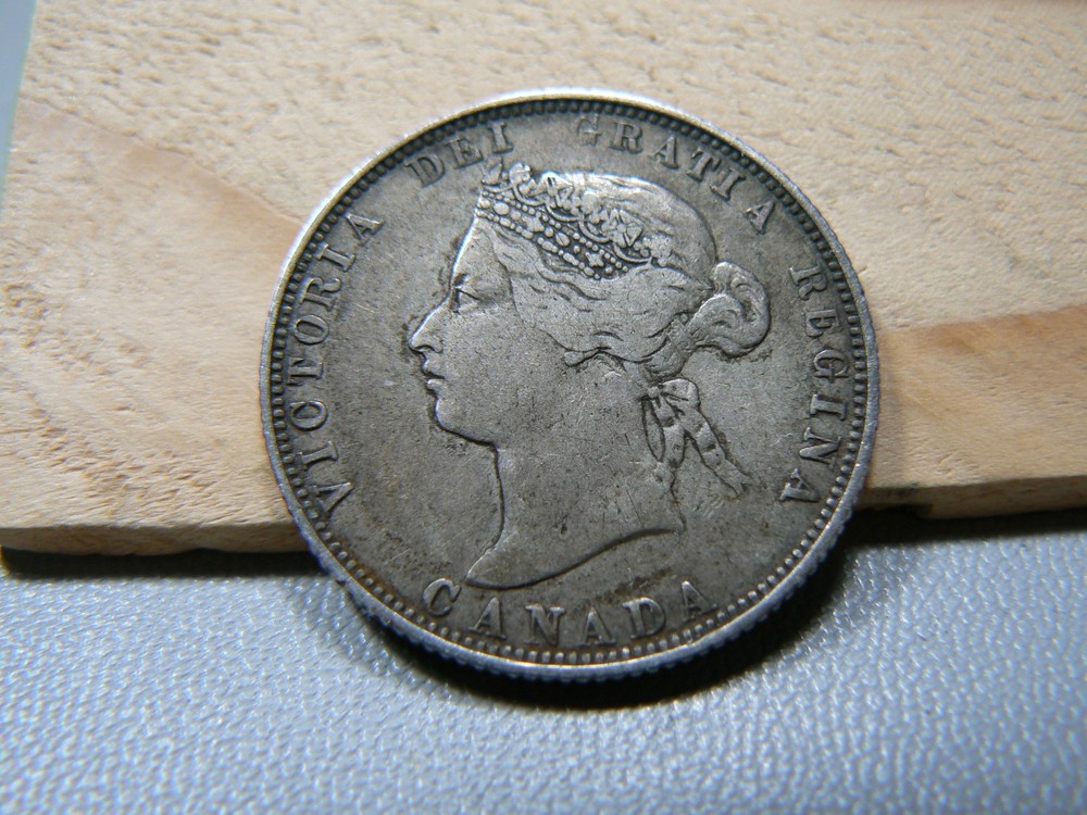 1885 Canada 25 Cents Silver Coin
