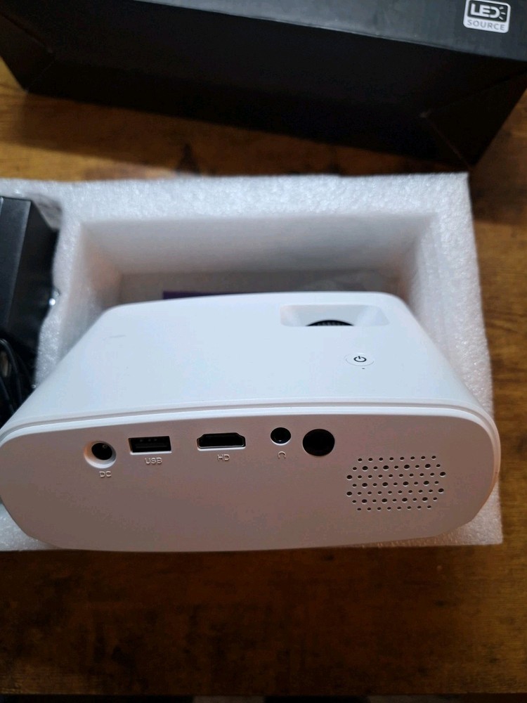 Mini Video Projector, USB HDMI Input