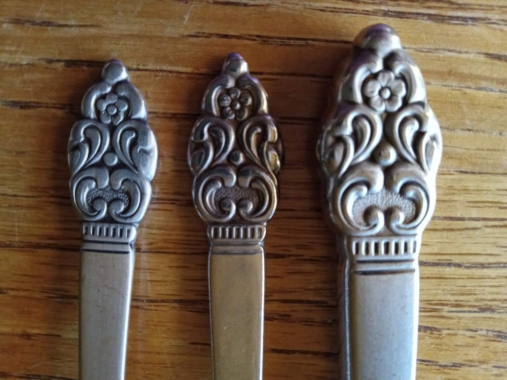 Oneida Stainless Flatware VINLAND 3pc Place Setting/Service for Six - 18 pc Set*