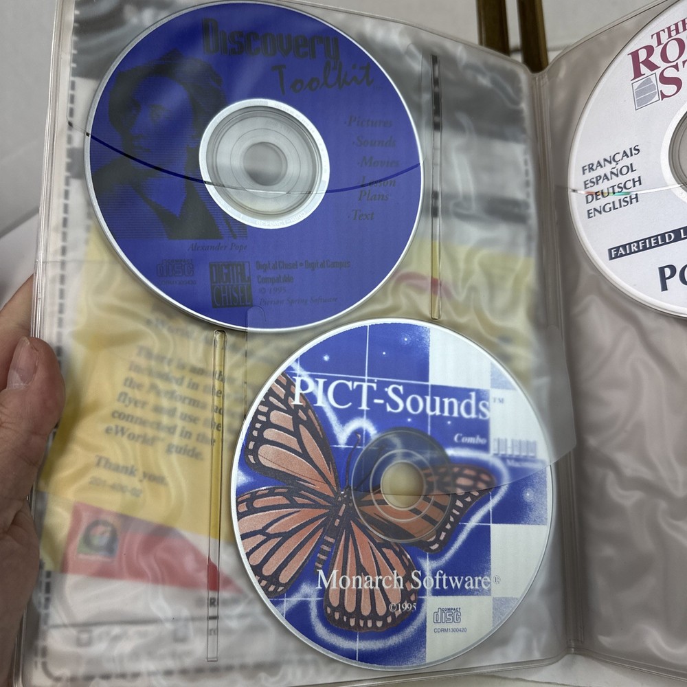 Vintage Apple Education Series Educator Advantage CD Software Toolkit