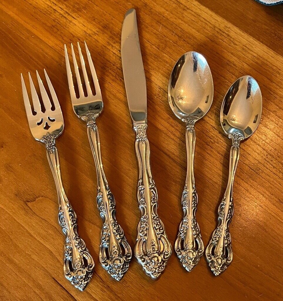 Oneida MICHELANGELO  CUBE Heirloom  Stainless Flatware - Choice