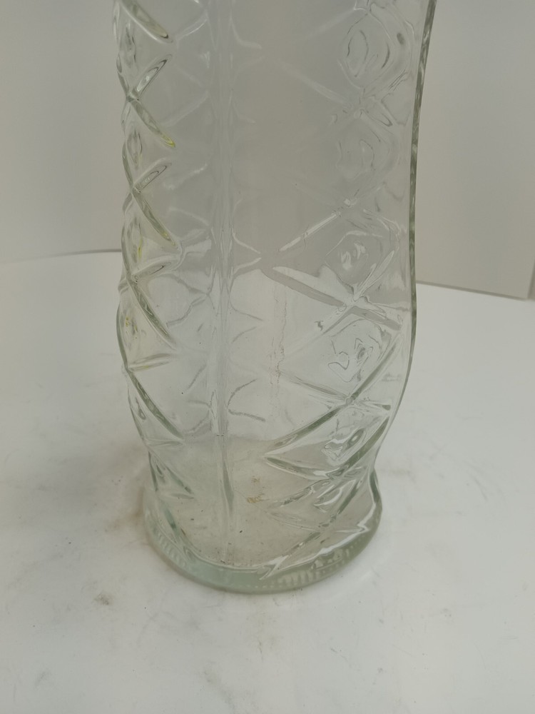 E.O. Brody Clear Diamond Pattern Vase 9.5 x 4.75"
