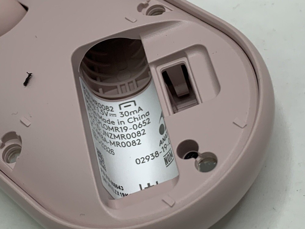 Logitech MK470 Slim Wireless Keyboard/Mouse Combo, Modern Compact Layout, Rose