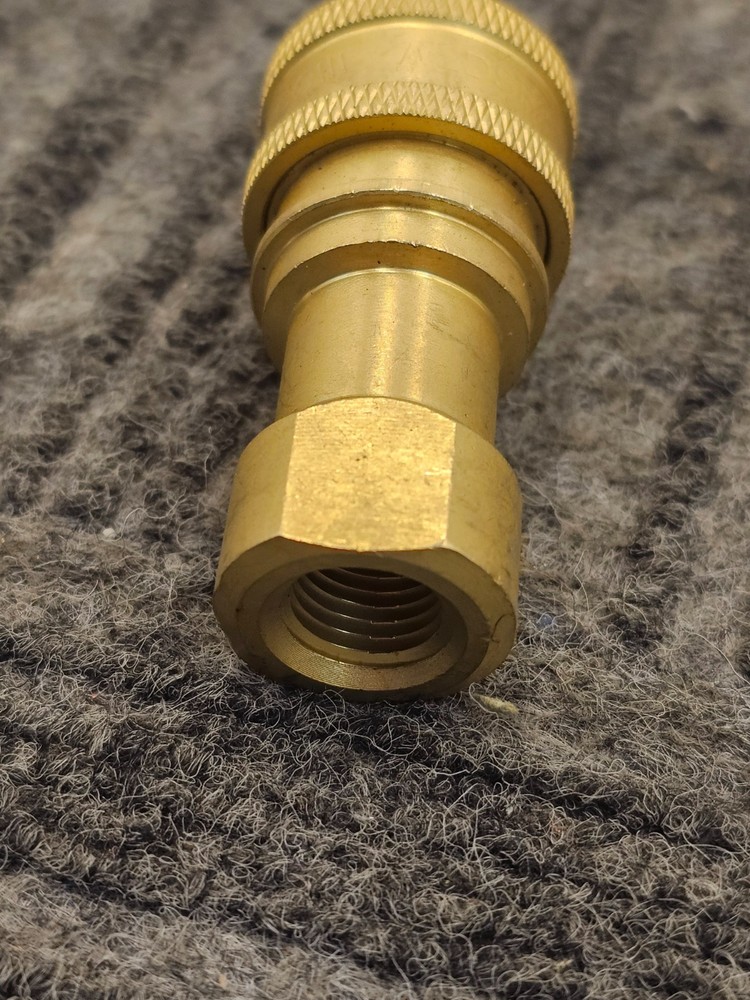 (QTY 2) Breco 2DSF2-B: Brass Quick Coupler Disconnect