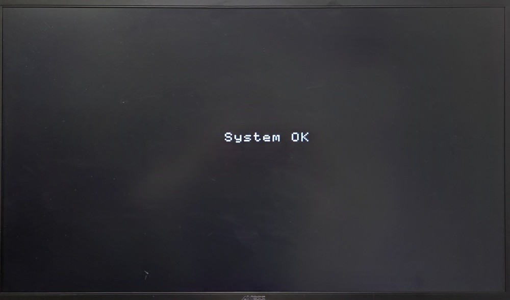 Vintage 1984 Apple IIc Computer A2S4000 w/ mouse, Disk Set, Disk IIc & more