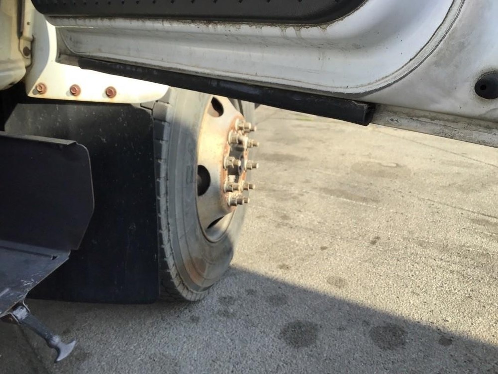 For 2007 GMC C7500 2003-2010 DOOR ASSEMBLY Right , OH