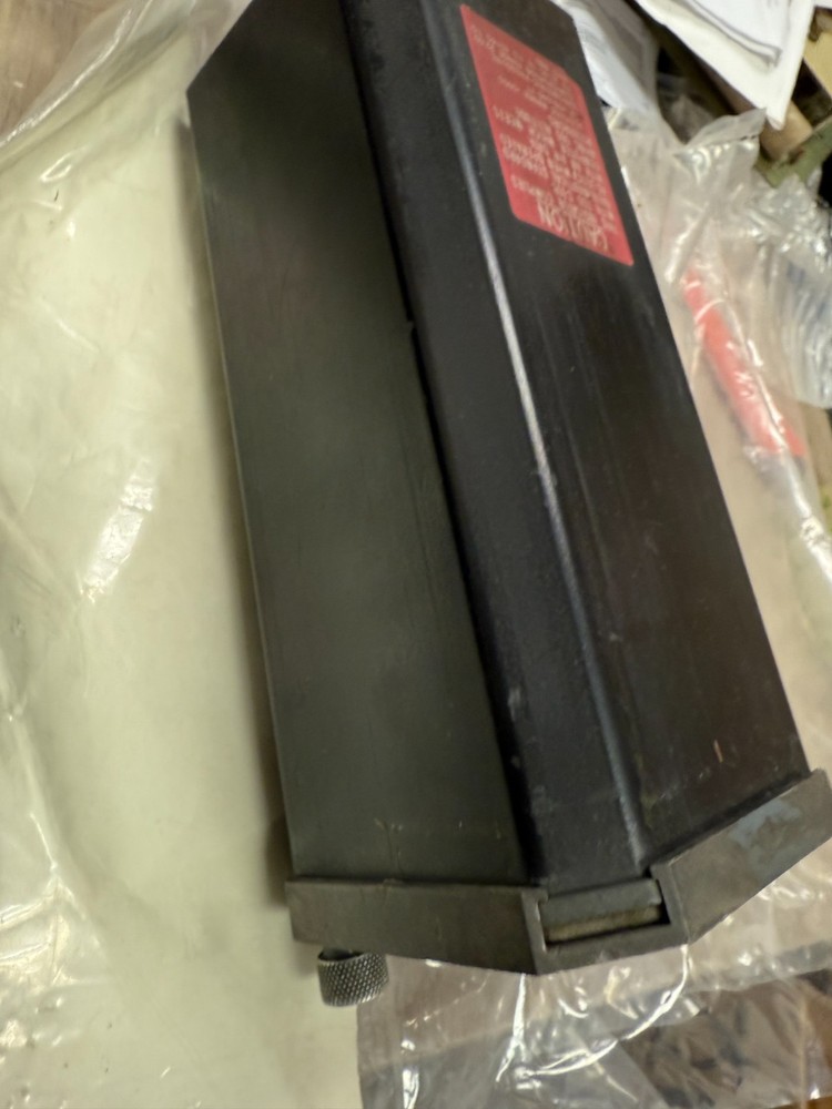 SPERRY RAND Barometric Altitude Indicator 2594620-905 UNTESTED READ