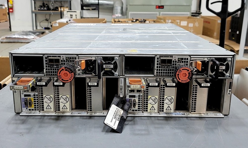 EMC JTFR-2 25-Bay SAS SFF Storage Expansion Array SEE NOTES