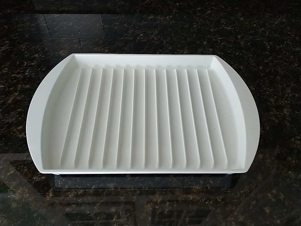 Progressive Microwave Bacon Tray + Breakfast Sandwich Maker + Adjustable Cover