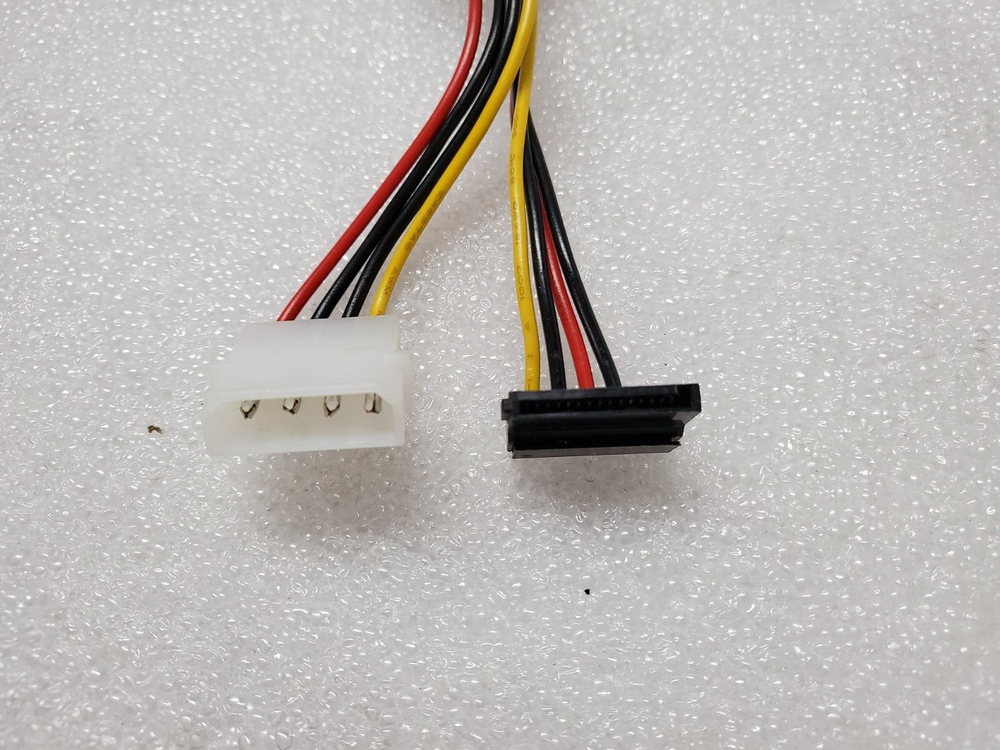 5 x SATA power Adapter/connector: L sharp