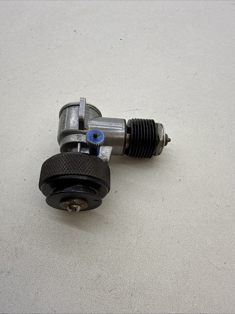 Vintage 1953 OK Cub 0.99 Control Line Model Engine M13