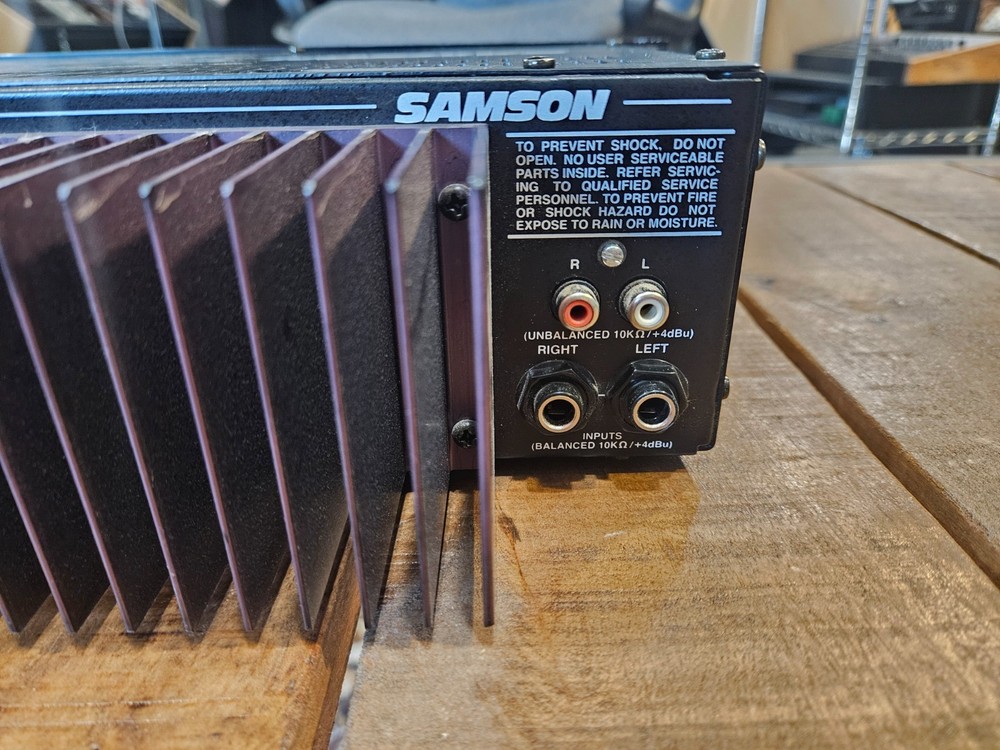 Samson Servo 260 Studio Amplifier 130W - Second Listing