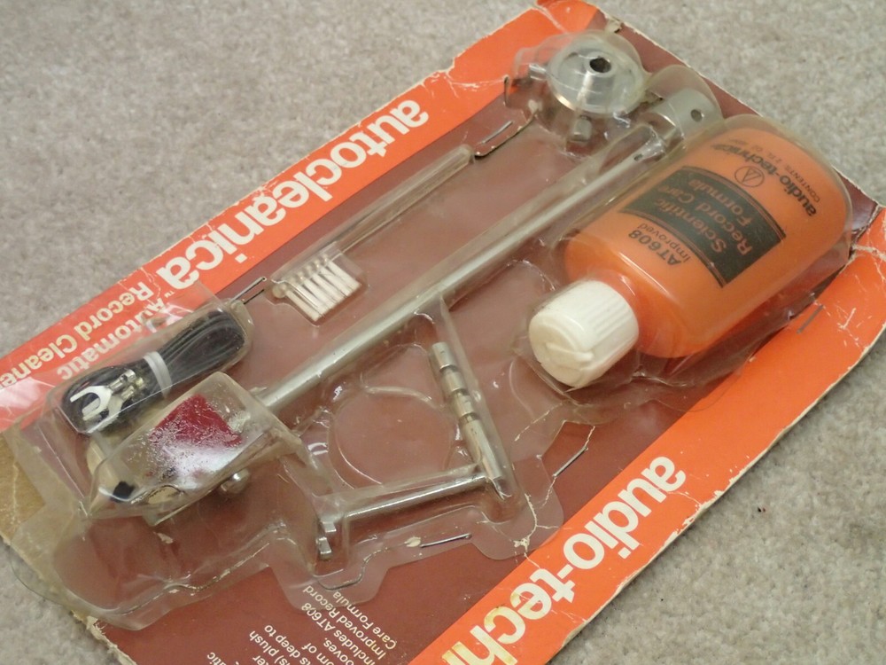 Audio Technica Vintage Automatic Record Cleaner