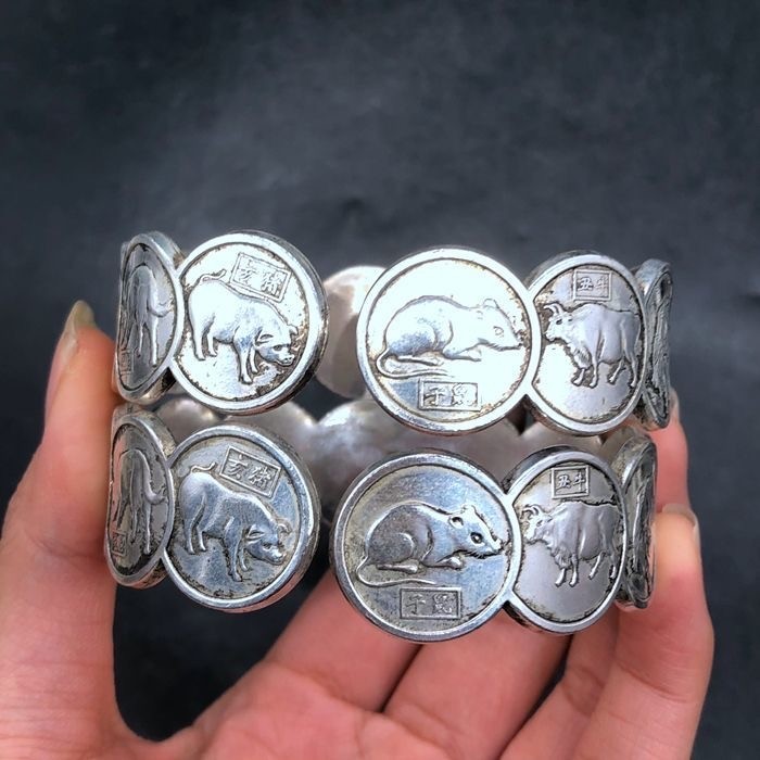 Old Chinese silver etched bracelet Handmade silver animal bracelet twelve zodiac
